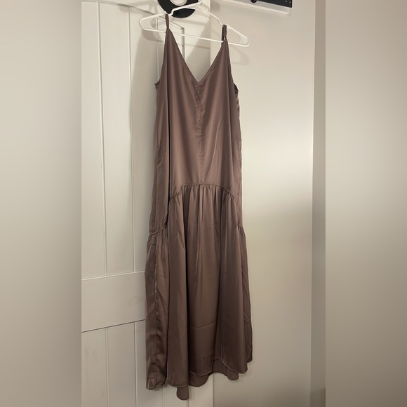 Limelight Satin High Low Maxi Dress - Mauve - Small - Vici - Picture 2 of 3